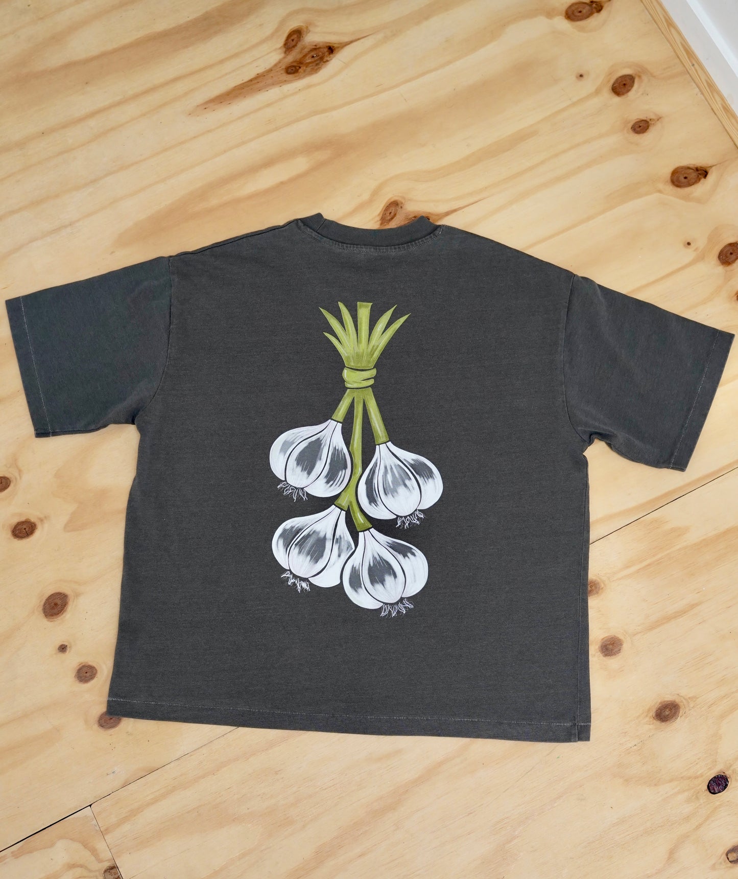Garlic Tee