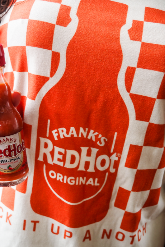 Frank's RedHot x Noelle Tee