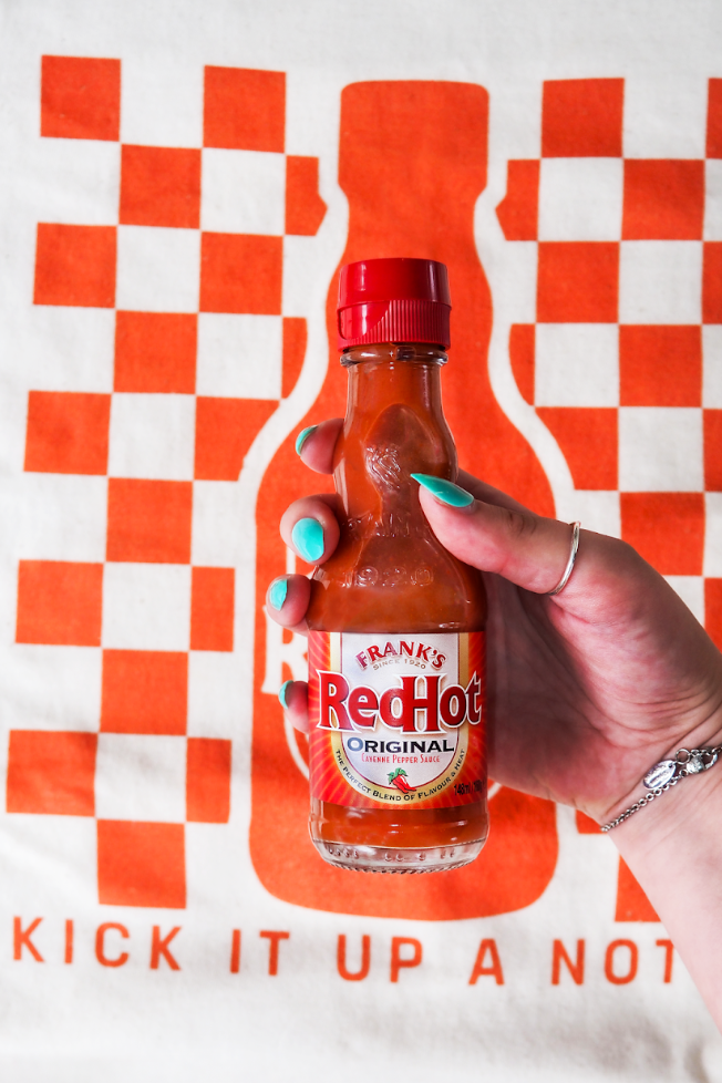Frank's RedHot x Noelle Tee